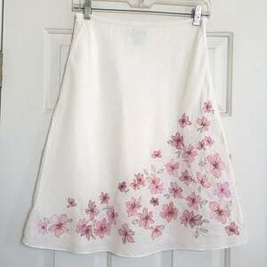 Ann Taylor Cream Linen Blend Pink Floral Size 12 Embroidered A-Line Skirt